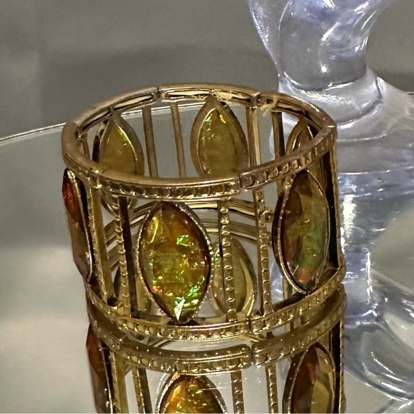 Meet your Posher, Loida - Picture 9 of 16